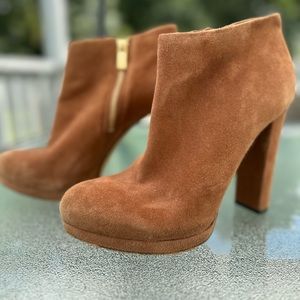 Michael Kors Suede Bootie Heels Tan Beige Winter size 8.5